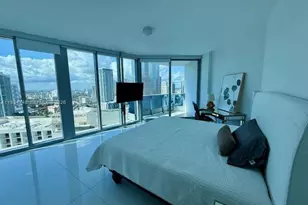 200 Biscayne Blvd Way, Miami, FL 33131 - Photo 12