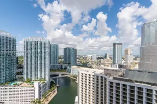 200 Biscayne Blvd Way, Miami, FL 33131 - Photo 4