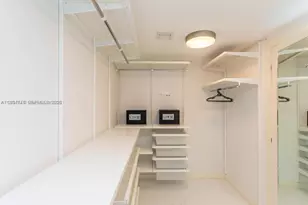 200 Biscayne Blvd Way, Miami, FL 33131 - Photo 18