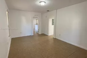 9248 SW 170th Pl, Miami, FL 33196 - Photo 4