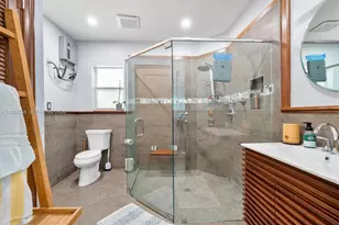 390 NE 103rd St, Miami Shores, FL 33138 - Photo 38