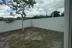 2121 NW 72nd, Miami, FL 33147 - Photo 8