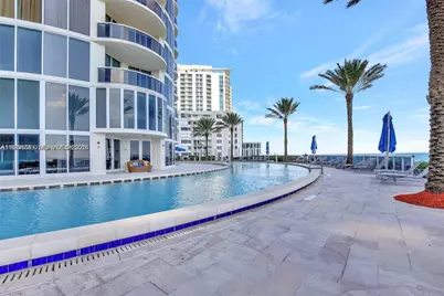 17201 Collins Ave #701, Sunny Isles Beach, FL 33160 - Photo 4
