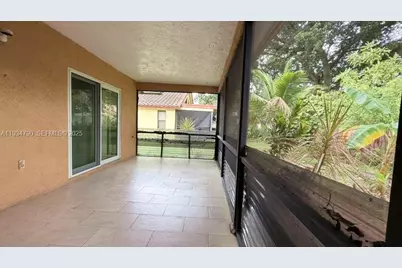 2377 NW 123rd Ave, Coral Springs, FL 33065 - Photo 6