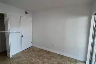 1478 NW 1st St, Miami, FL 33125 - Photo 24