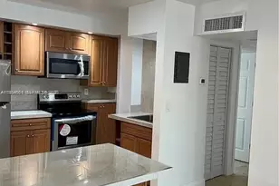 1478 NW 1st St, Miami, FL 33125 - Photo 18