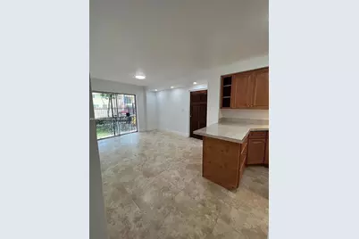 1478 NW 1st St #101, Miami, FL 33125 - Photo 20