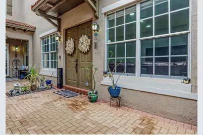 14709 SW 6th St, Pembroke Pines, FL 33027 - Photo 20