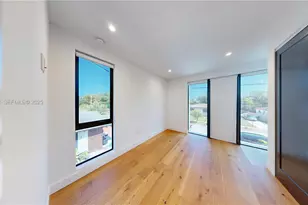 353 NW 50th St, Miami, FL 33127 - Photo 28