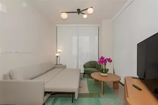 11 NE 6th St, Miami, FL 33132 - Photo 36