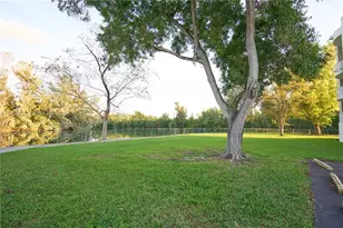 8240 SW 210th St, Cutler Bay, FL 33189 - Photo 12