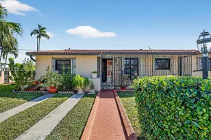 1701 SW 92nd Pl, Miami, FL 33165 - Photo 4