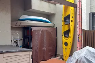 9980 NW 9th St Cir, Miami, FL 33172 - Photo 10