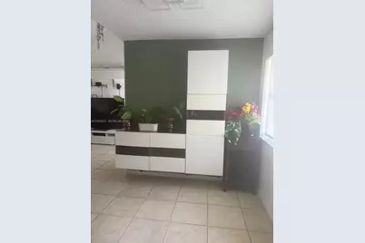 9980 NW 9th St Cir #204, Miami, FL 33172 - Photo 24