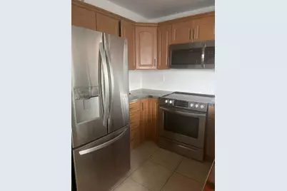9980 NW 9th St Cir #204, Miami, FL 33172 - Photo 1