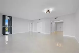 20281 E Country Club Dr, Aventura, FL 33180 - Photo 4