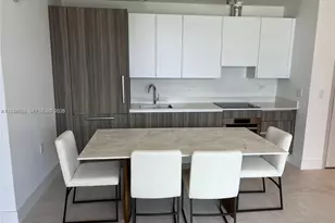 239 SW 9th St, Miami, FL 33130 - Photo 8