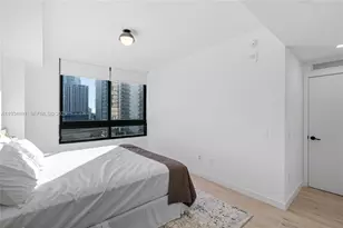 225 N Miami Ave, Miami, FL 33132 - Photo 22