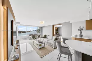 400 South Pointe Dr, Miami Beach, FL 33139 - Photo 1