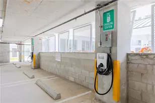 1950 W 49th St, Hialeah, FL 33012 - Photo 36