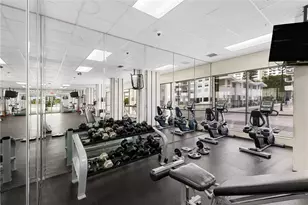 2750 NE 183rd St, Aventura, FL 33160 - Photo 34