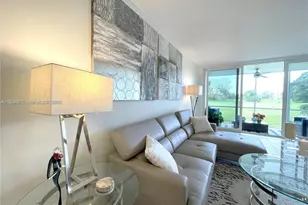 2671 S Course Dr, Pompano Beach, FL 33069 - Photo 8