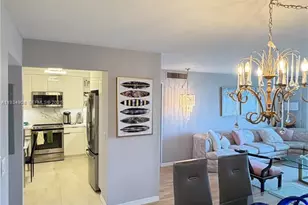 100 Bayview Dr, Sunny Isles Beach, FL 33160 - Photo 4