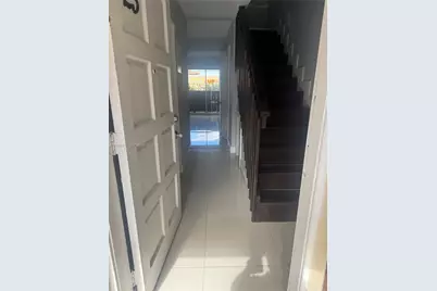 1550 W 7th Ct #23, Hialeah, FL 33010 - Photo 1