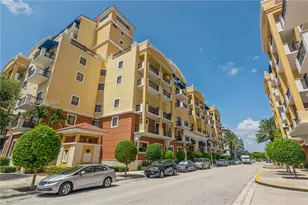 8395 SW 73rd Ave, Miami, FL 33143 - Photo 4