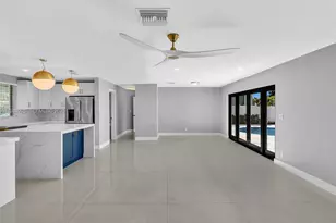 2310 NE 48th Ct, Lighthouse Point, FL 33064 - Photo 12