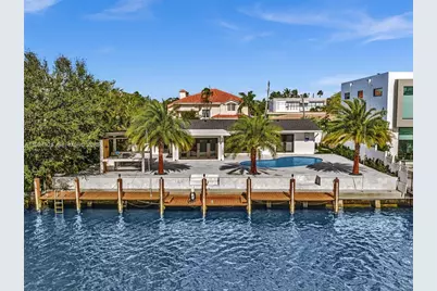 2310 NE 48th Ct, Lighthouse Point, FL 33064 - Photo 1