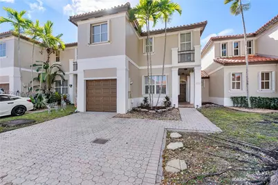 8354 NW 142nd St, Miami Lakes, FL 33016 - Photo 2