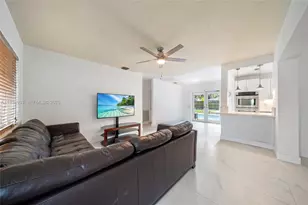 6960 Scott St, Hollywood, FL 33024 - Photo 6