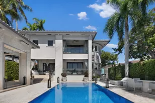 176 S Hibiscus Dr, Miami Beach, FL 33139 - Photo 8