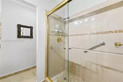 6358 Milk Wagon Ln, Miami Lakes, FL 33014 - Photo 24