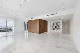 1425 Brickell Ave, Miami, FL 33131 - Photo 6