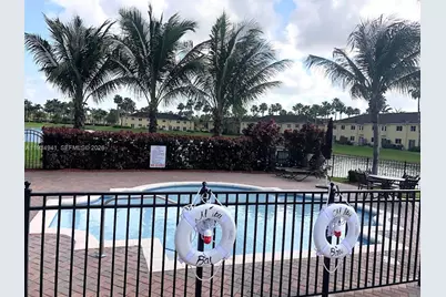 1236 NE 32nd Ave, Homestead, FL 33033 - Photo 6