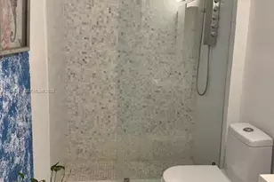 1236 NE 32nd Ave, Homestead, FL 33033 - Photo 16