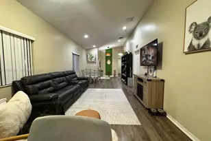 1236 NE 32nd Ave, Homestead, FL 33033 - Photo 10