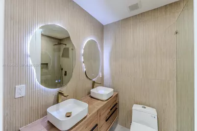 4144 Alton Rd, Miami Beach, FL 33140 - Photo 12