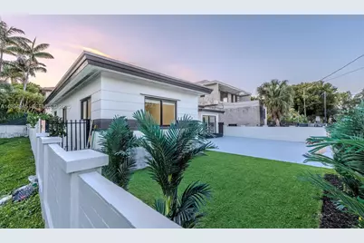 4144 Alton Rd, Miami Beach, FL 33140 - Photo 4