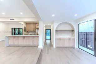 4144 Alton Rd, Miami Beach, FL 33140 - Photo 8