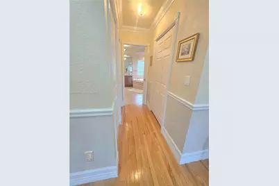 16422 NW 83rd Pl, Miami Lakes, FL 33016 - Photo 22