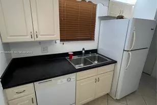 11453 NW 39th Ct, Coral Springs, FL 33065 - Photo 8