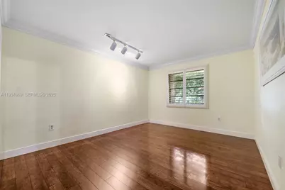 7524 SW 78th Ter, Miami, FL 33143 - Photo 10