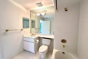 2600 Segovia St, Coral Gables, FL 33134 - Photo 12