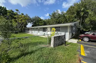 151 NW 164th St, Miami, FL 33169 - Photo 4
