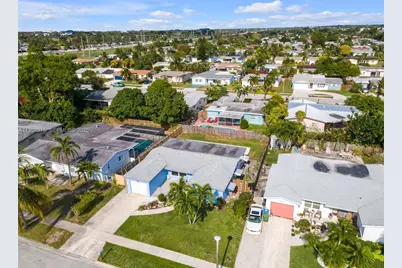 6945 NW 8th Ct, Margate, FL 33063 - Photo 32