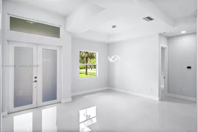 3990 27th Ave NE, Naples, FL 34120 - Photo 4