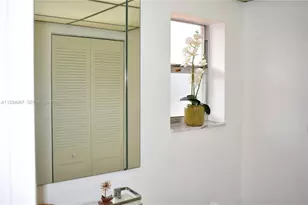 9801 Sunrise Lakes Blvd, Sunrise, FL 33322 - Photo 20